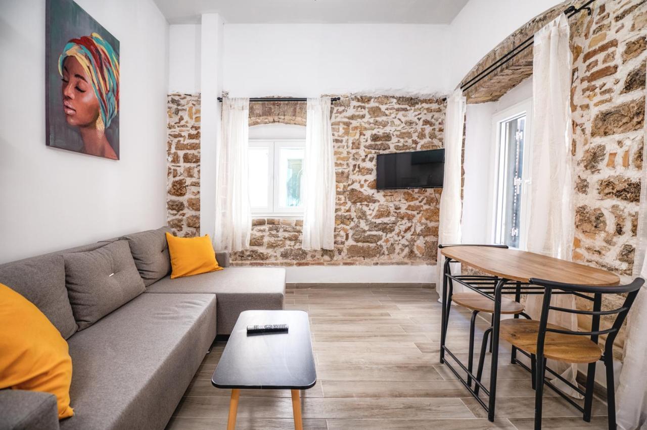 Corfu  Mitropolis Places מראה חיצוני תמונה